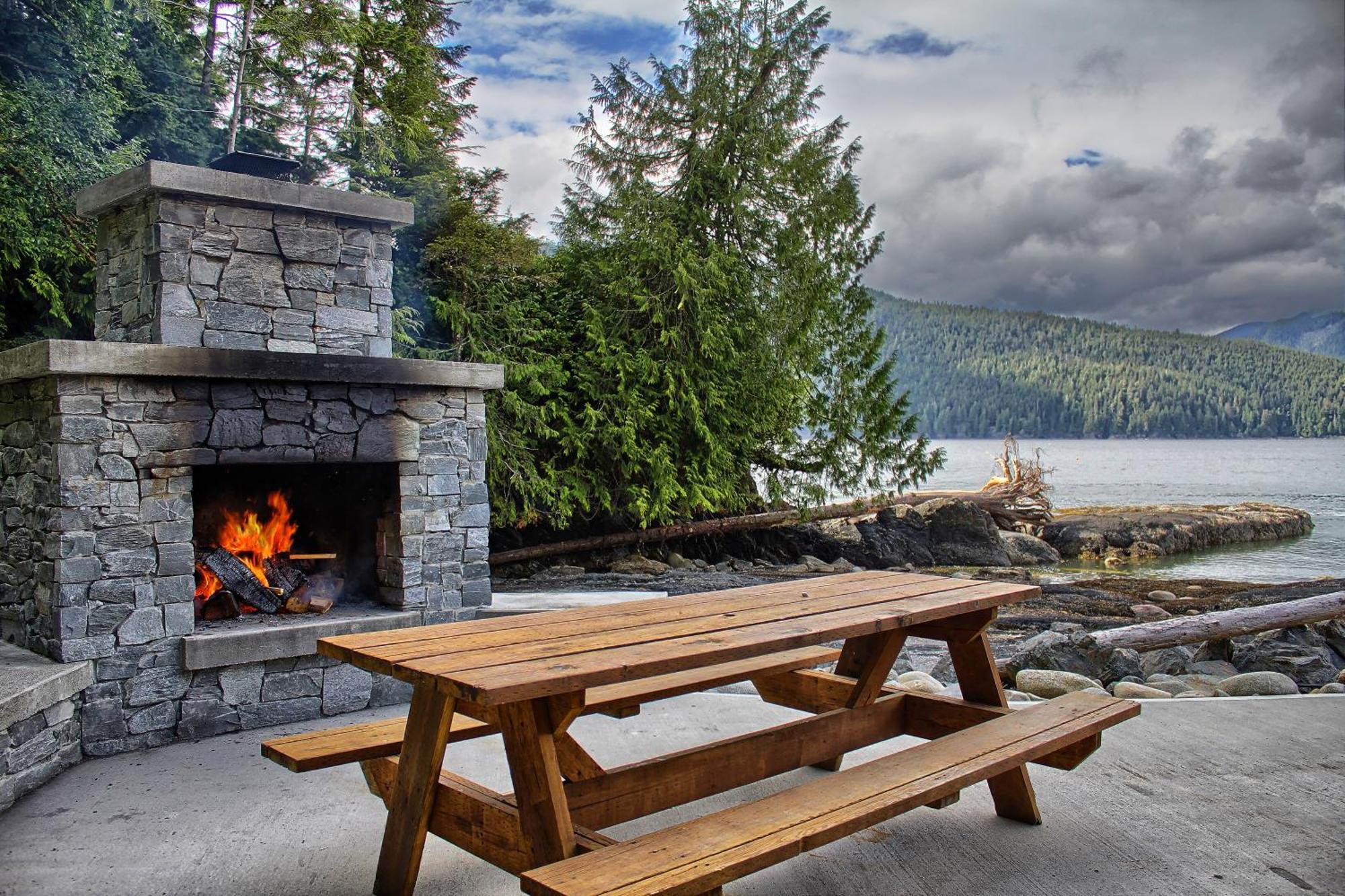 Wild Renfrew Seaside Cottages Port Renfrew Ruang foto
