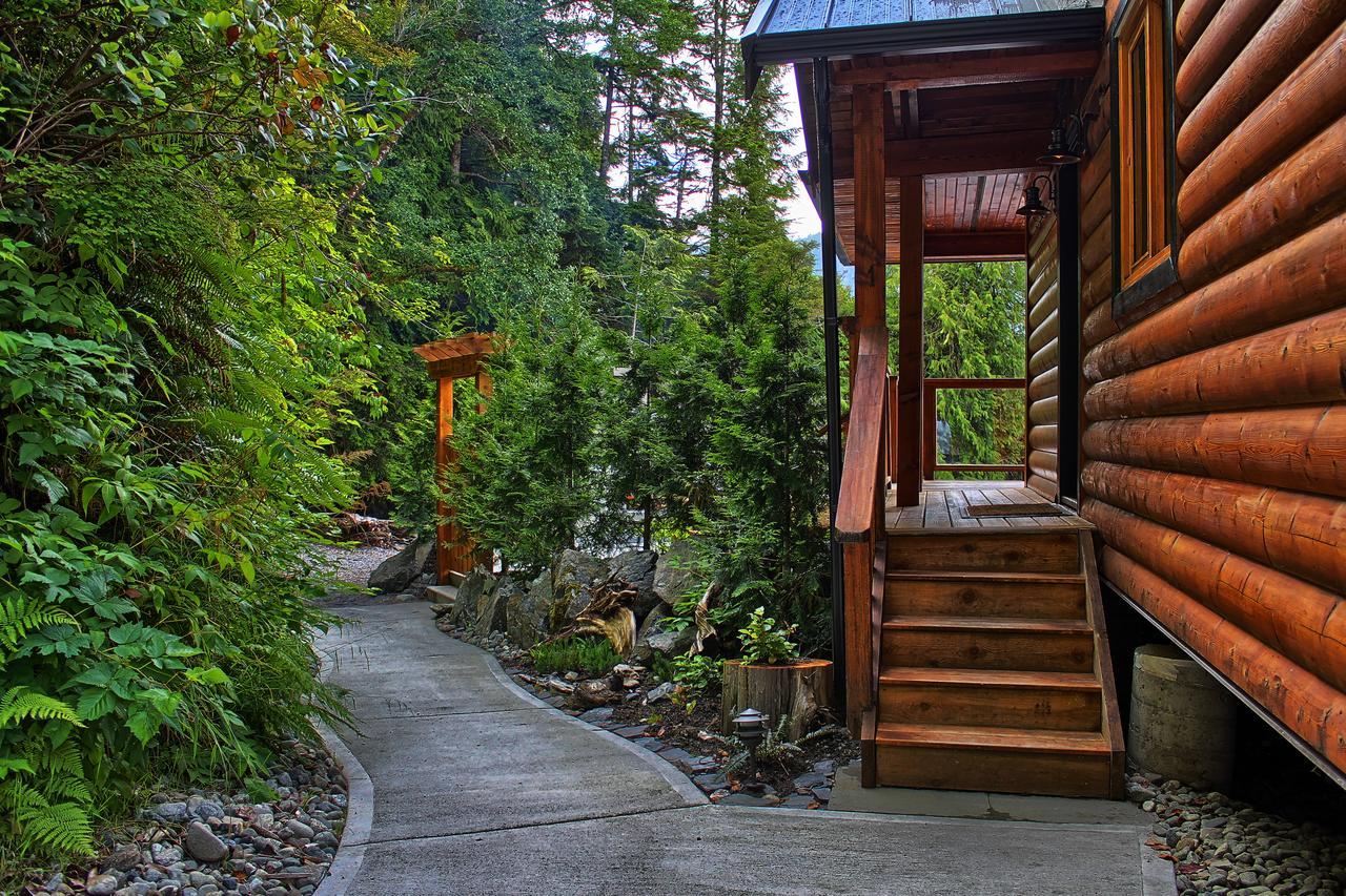 Wild Renfrew Seaside Cottages Port Renfrew Bagian luar foto