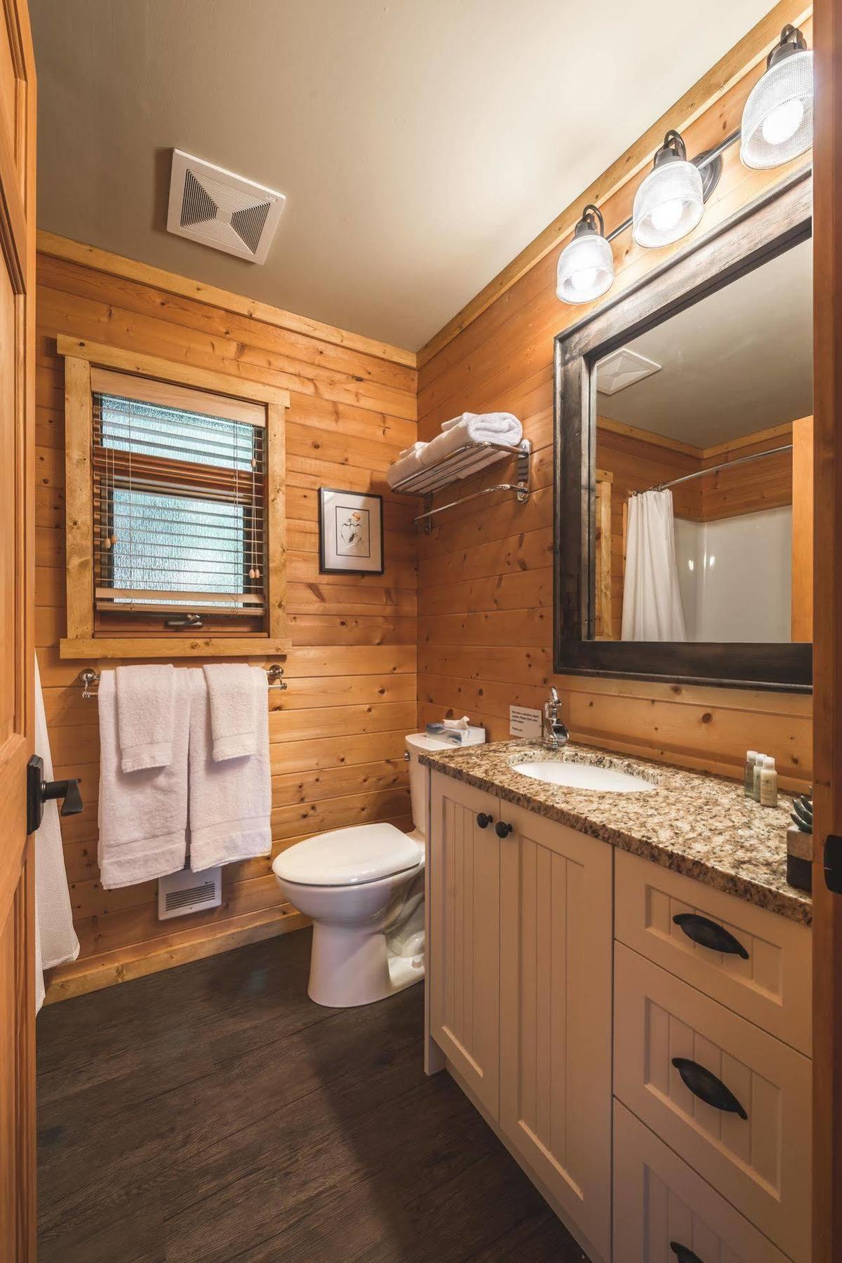Wild Renfrew Seaside Cottages Port Renfrew Bagian luar foto