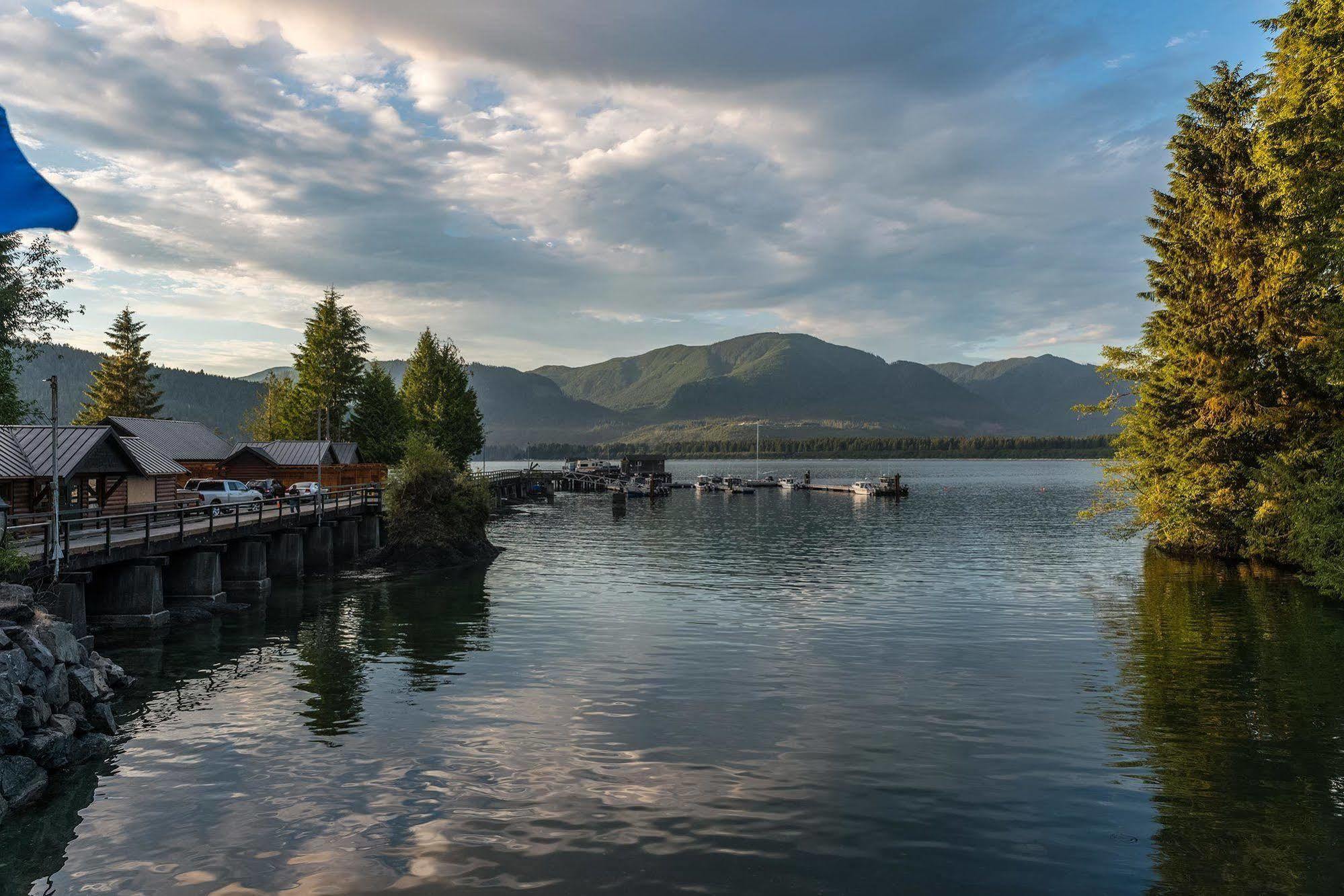 Wild Renfrew Seaside Cottages Port Renfrew Bagian luar foto